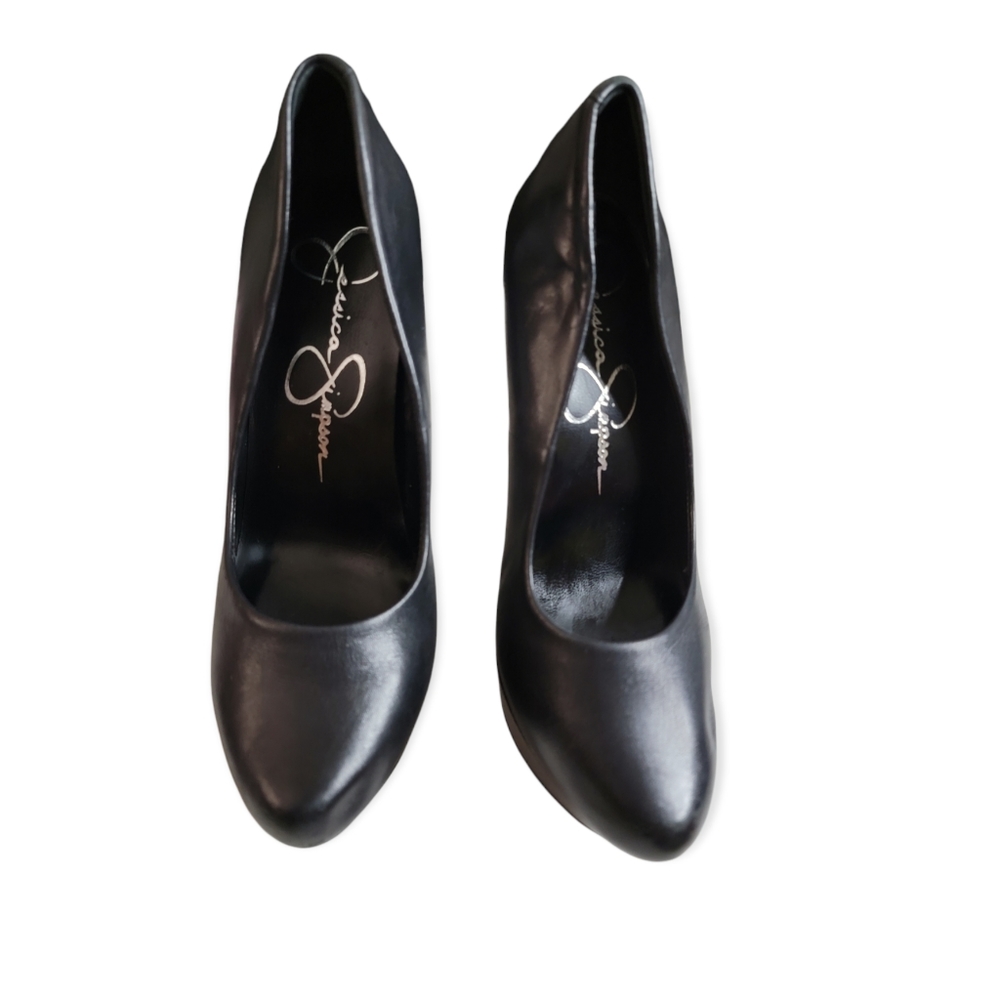 Jessica Simpson Waleo Pump